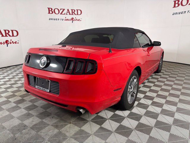 Used 2014 Ford Mustang Premium RWD image 13