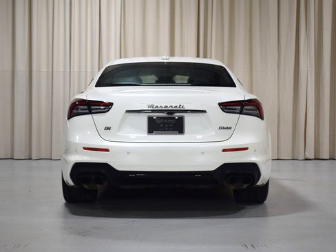 Certified 2022 Maserati Ghibli Modena Q4 image 11