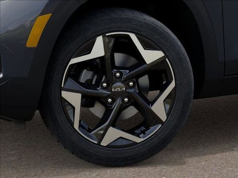 New 2026 Kia Seltos EX image 9
