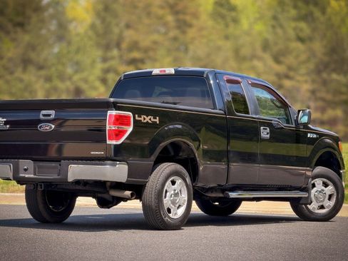 Used 2011 Ford F150 XLT w/ XLT Convenience Pkg AWD/4WD image 31