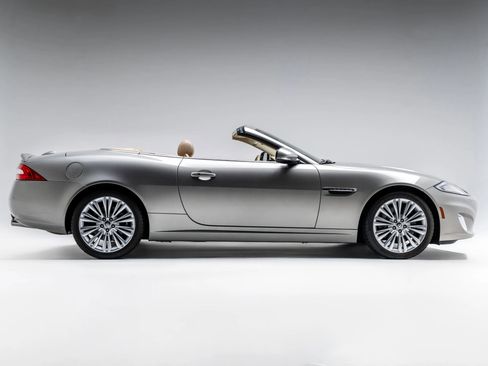 Used 2012 Jaguar XK Convertible RWD image 1