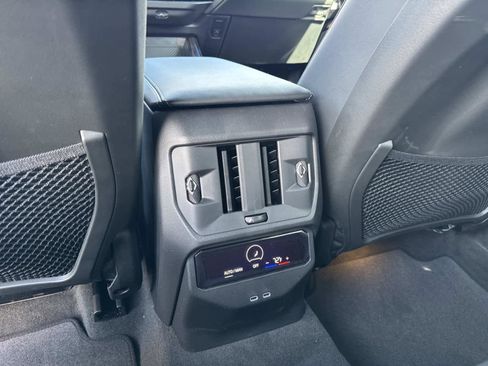 New 2026 BMW X3 xDrive30 w/ Premium Package image 16