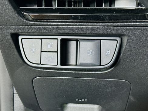 Used 2023 Kia EV6 Wind w/ Wind Technology Package RWD image 17