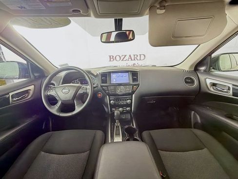 Used 2020 Nissan Pathfinder SV FWD image 28
