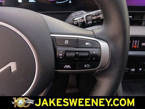 Used 2025 Kia Sportage X-Line w/ Premium Package image 17