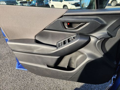 Certified 2025 Subaru Crosstrek 2.0i Premium image 23