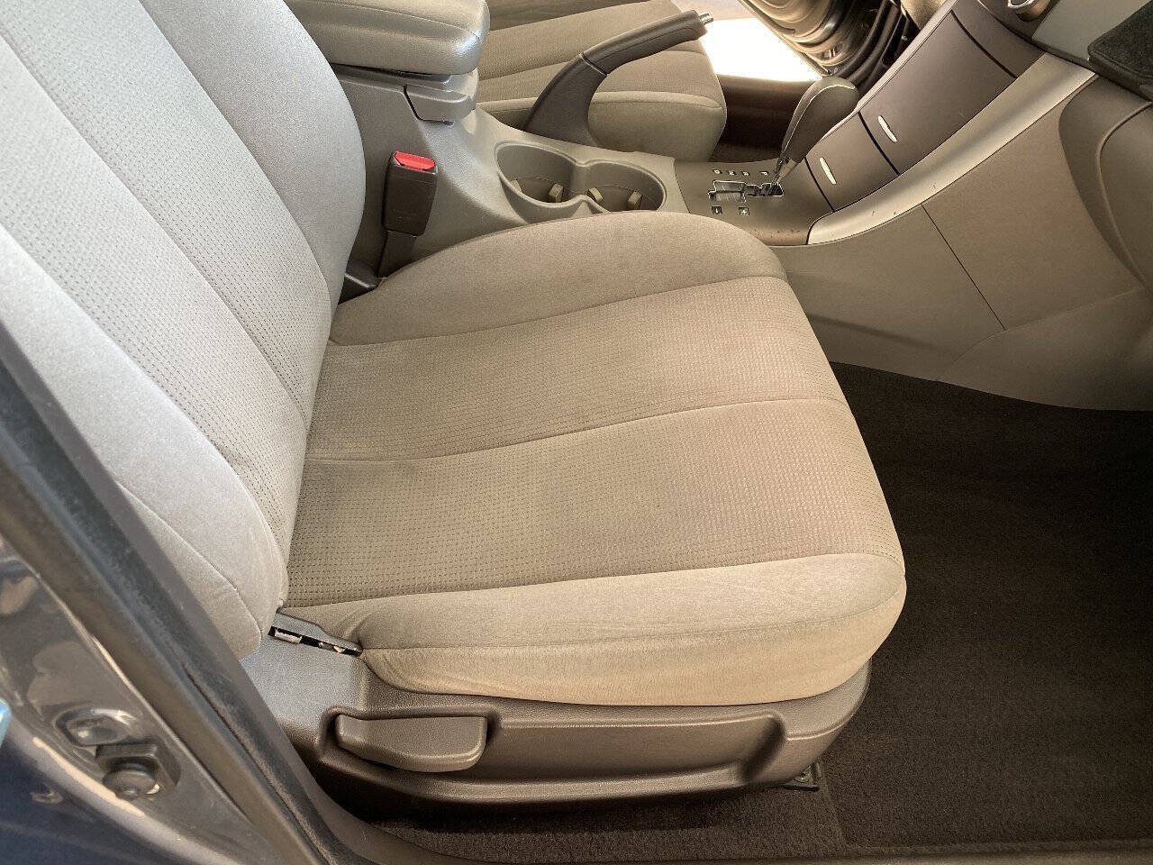 Used 2009 Hyundai Sonata GLS FWD image 32