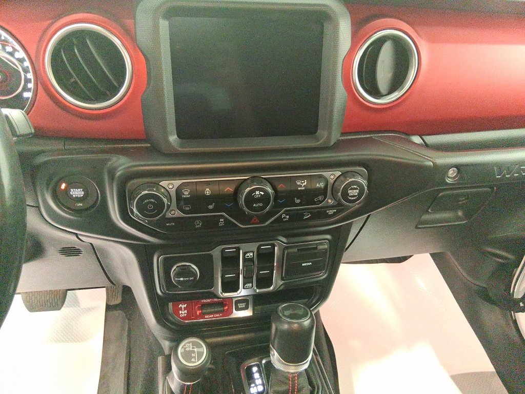 Used 2020 Jeep Wrangler Unlimited Rubicon AWD/4WD image 40