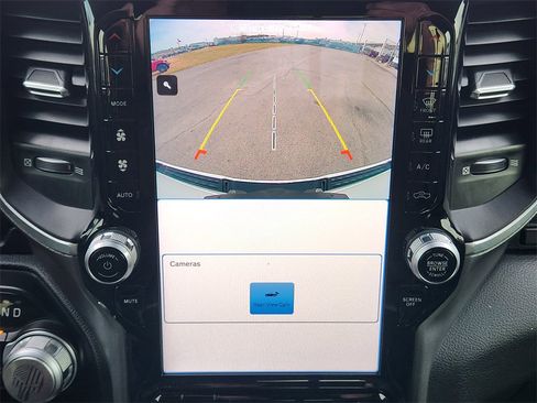 Used 2022 RAM 1500 Laramie w/ Sport Appearance Package image 19