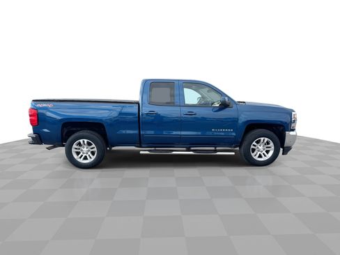 Used 2016 Chevrolet Silverado 1500 LT w/ All Star Edition image 9