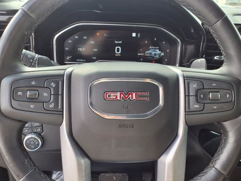 Used 2023 GMC Sierra 1500 SLT image 12