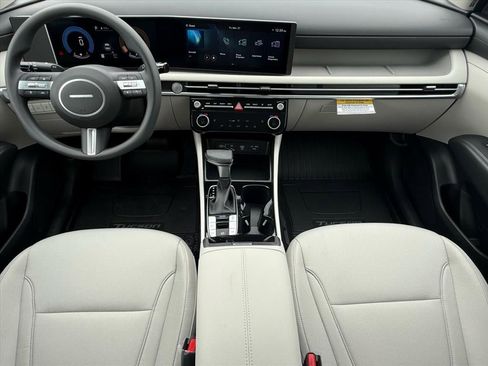 New 2026 Hyundai Tucson SEL image 14