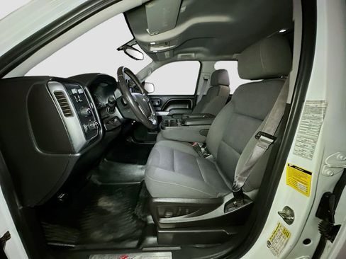 Used 2015 Chevrolet Silverado 1500 LT w/ LT Convenience Package AWD/4WD image 17