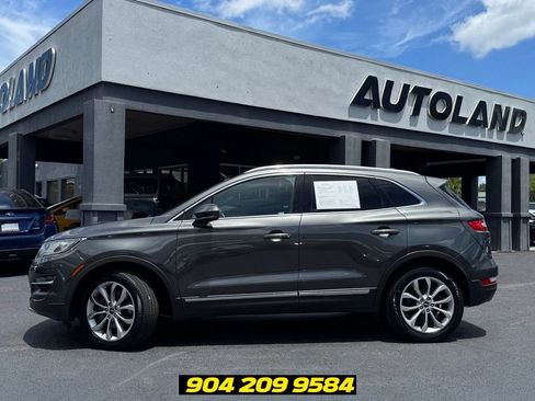 Used 2017 Lincoln MKC Select FWD image 4
