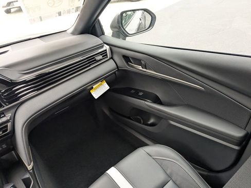 New 2026 Toyota Camry SE FWD image 14