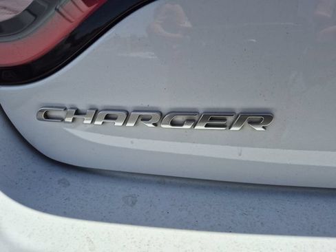 Used 2023 Dodge Charger SXT RWD image 10