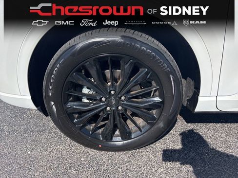 Used 2025 Ford Escape ST-Line Elite w/ Premium Technology Package AWD/4WD image 9