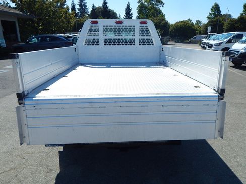Used 2017 Ford F250 XL RWD image 3