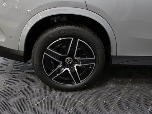 New 2025 Mercedes-Benz GLC 300 4MATIC image 11