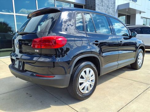 Used 2017 Volkswagen Tiguan Limited image 23