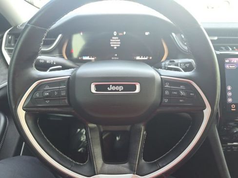 Used 2021 Jeep Grand Cherokee L Limited w/ Trailer Tow Group (B) AWD/4WD image 21