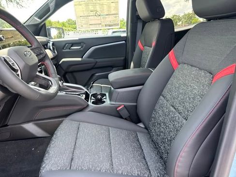 New 2025 Chevrolet Colorado Z71 w/ Midnight Edition image 21