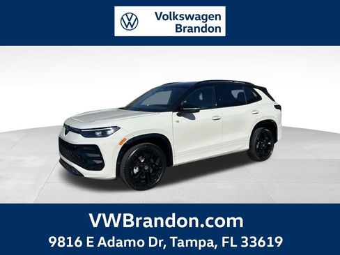 New 2026 Volkswagen Tiguan SE R-Line image 1