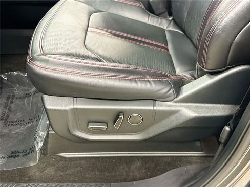 Used 2020 Ford Expedition Limited w/ Equipment Group 303A AWD/4WD image 20