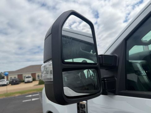 Used 2025 Ford F250 XLT w/ FX4 Off-Road Package AWD/4WD image 10