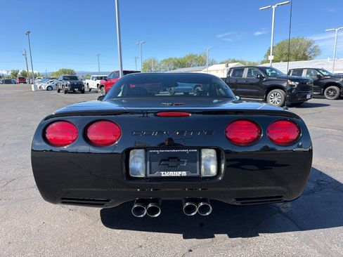 Used 2004 Chevrolet Corvette Z06 w/ Memory Package RWD image 4