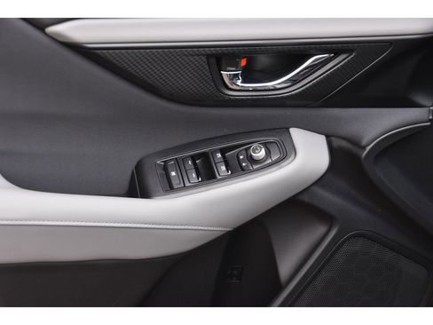 Certified 2025 Subaru Outback Premium w/ Popular Package #1A image 25