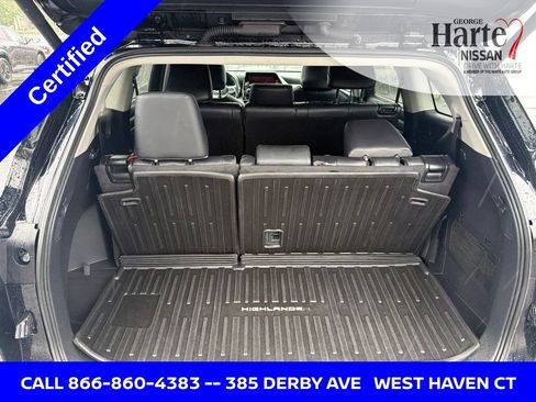 Used 2024 Toyota Highlander XLE AWD/4WD image 22