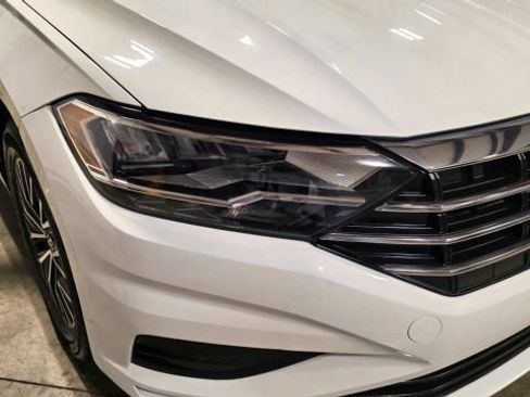 Used 2019 Volkswagen Jetta R-Line image 54