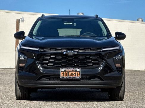 New 2026 Chevrolet Trax LT w/ Midnight Edition image 9