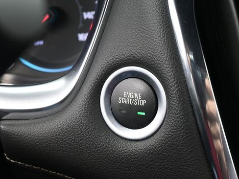 Used 2023 Chevrolet Traverse LT w/ Midnight/Sport Edition image 29