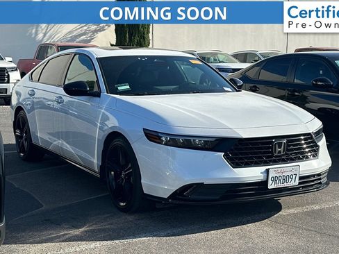 Used 2025 Honda Accord Sport image 1