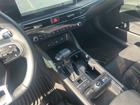 Used 2025 Kia K5 GT image 24