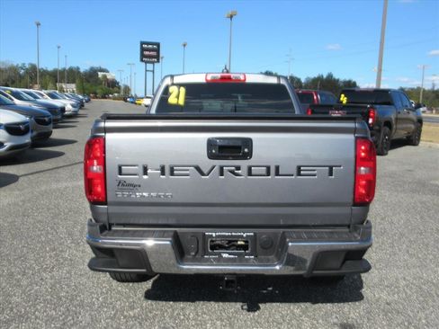 Used 2021 Chevrolet Colorado W/T w/ WT Convenience Package image 5
