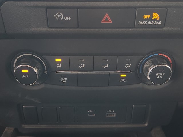 Used 2024 Nissan Frontier SV AWD/4WD image 17