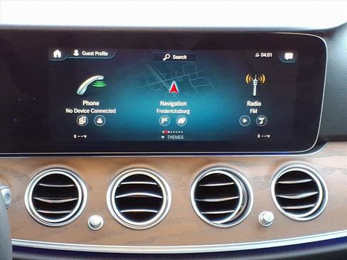 Used 2022 Mercedes-Benz E 350 4MATIC Sedan image 10