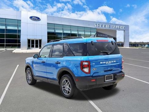 Used 2025 Ford Bronco Sport Big Bend AWD/4WD image 2