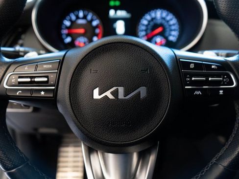 Used 2023 Kia Stinger GT-Line image 25