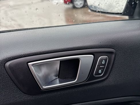 Used 2018 Ford EcoSport SE image 15
