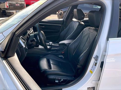 Used 2018 BMW 330i Sedan RWD image 24
