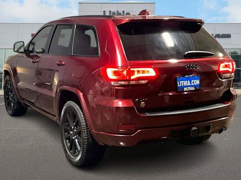 Used 2020 Jeep Grand Cherokee Altitude image 4