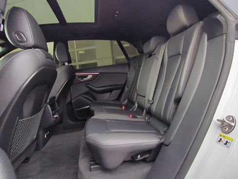 Used 2019 Audi Q8 Prestige w/ Towing Package image 52