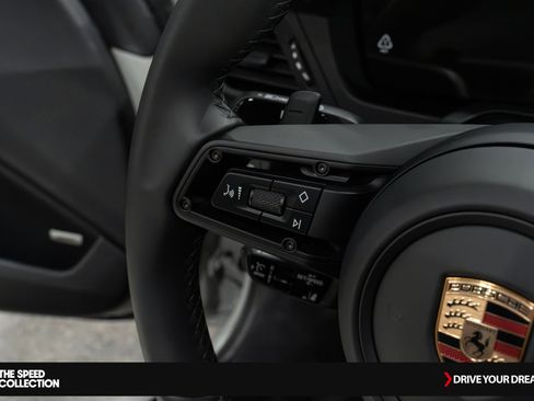 Used 2025 Porsche 911 Targa 4 GTS image 28