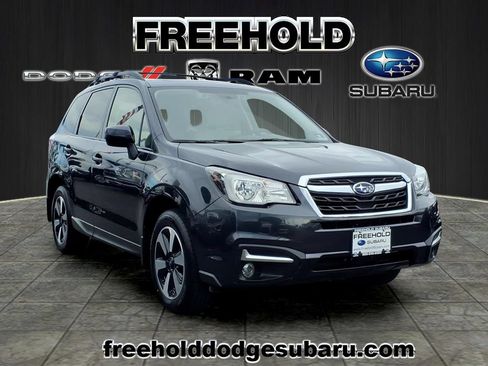 Used 2018 Subaru Forester 2.5i Premium AWD/4WD image 1