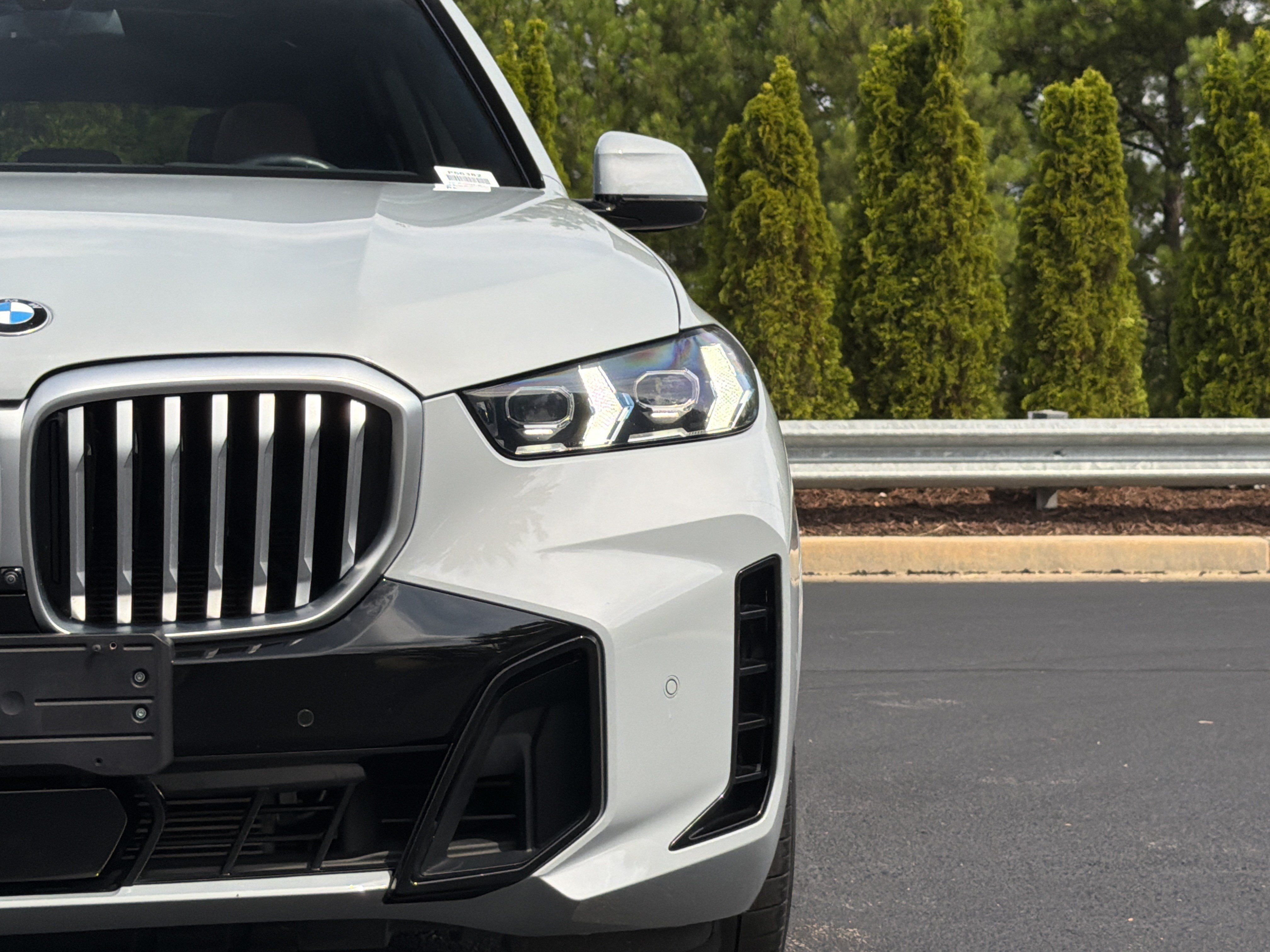 Used 2025 BMW X5 sDrive40i w/ M Sport Package RWD image 18