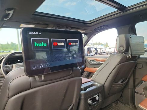 Used 2023 GMC Yukon XL Denali Ultimate image 27